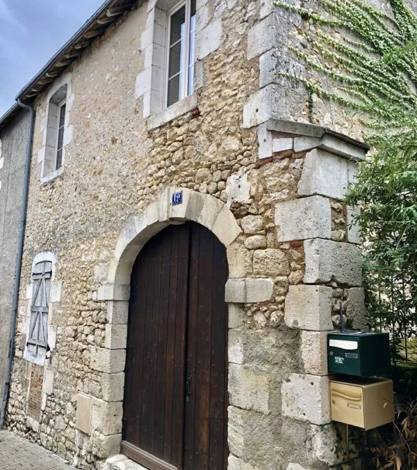 Photo 1