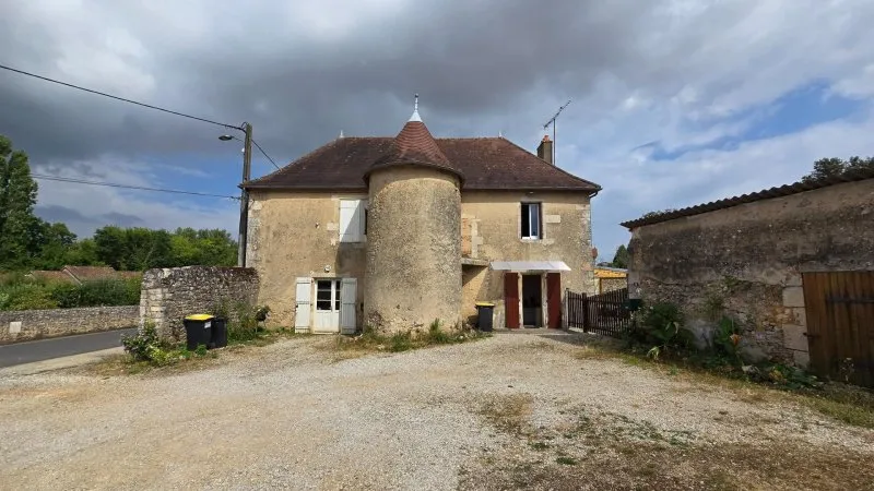 Photo 1