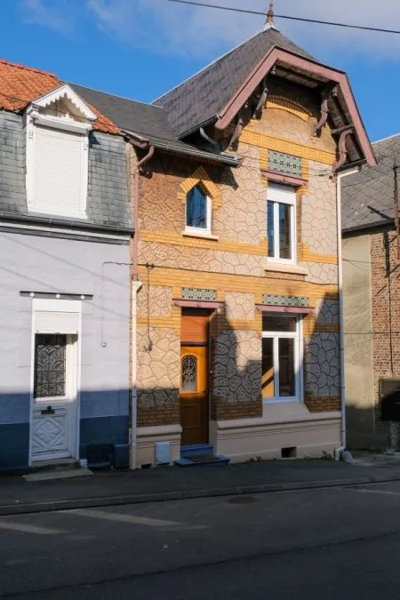 Photo 1