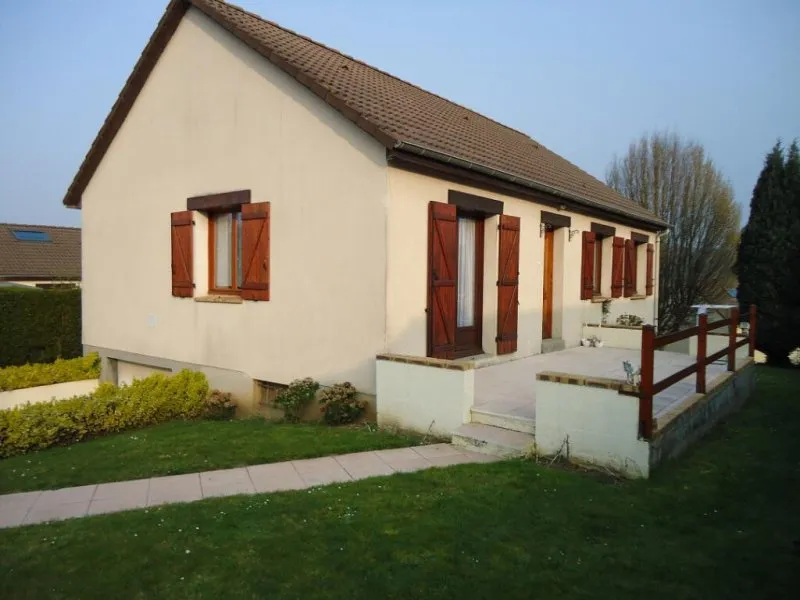 Photo 1