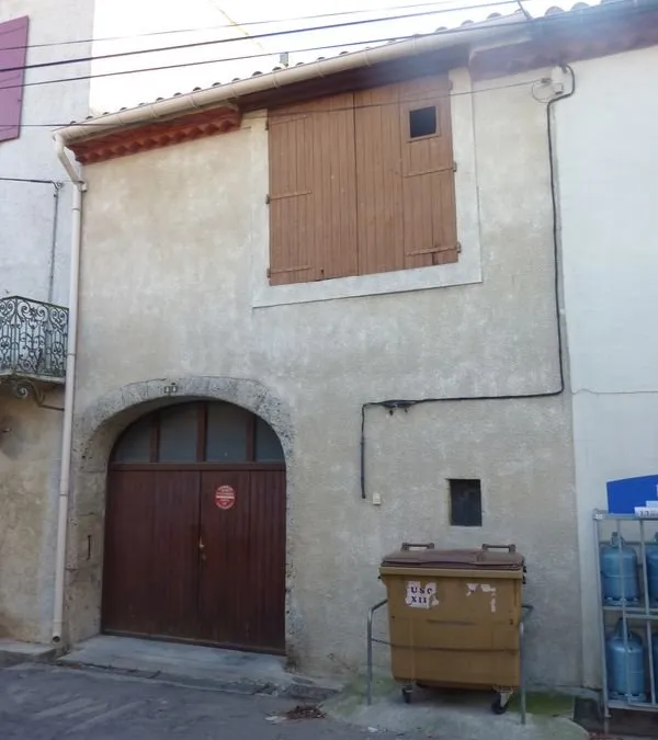 Photo 1