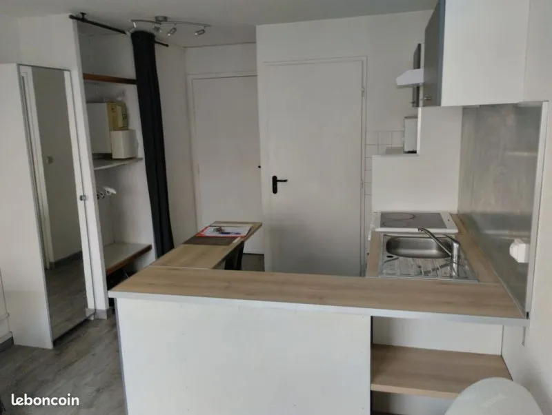 Photo 1