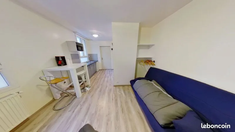 Photo 1