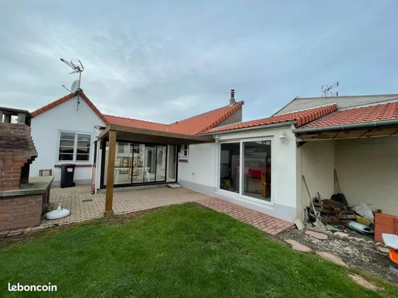 Photo 1