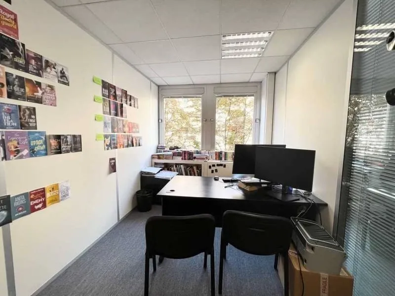 Photo 1