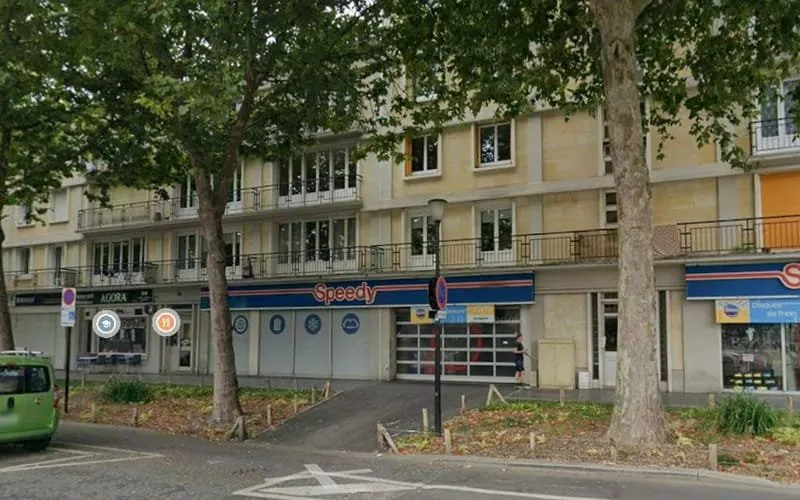 Photo 1