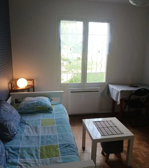 Photo 1