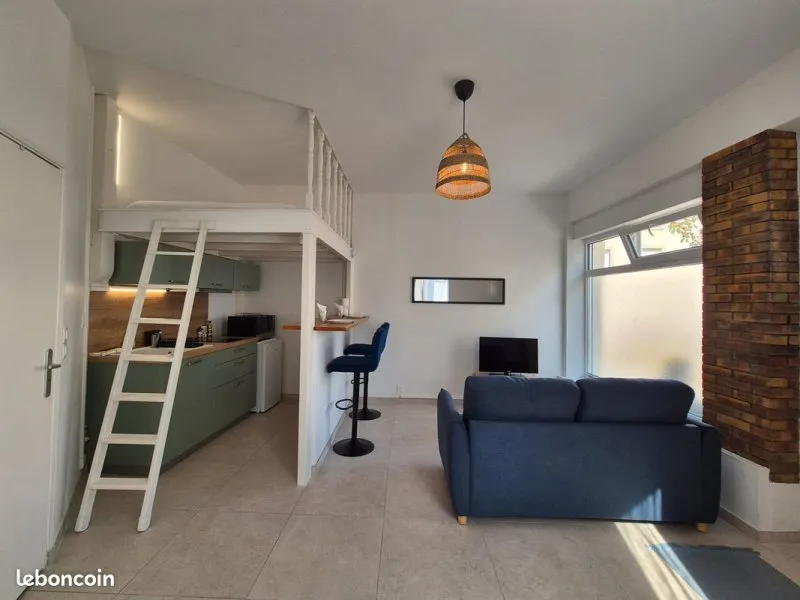 Photo 1