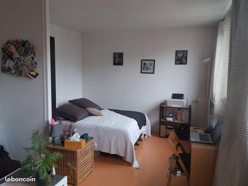 Photo 1