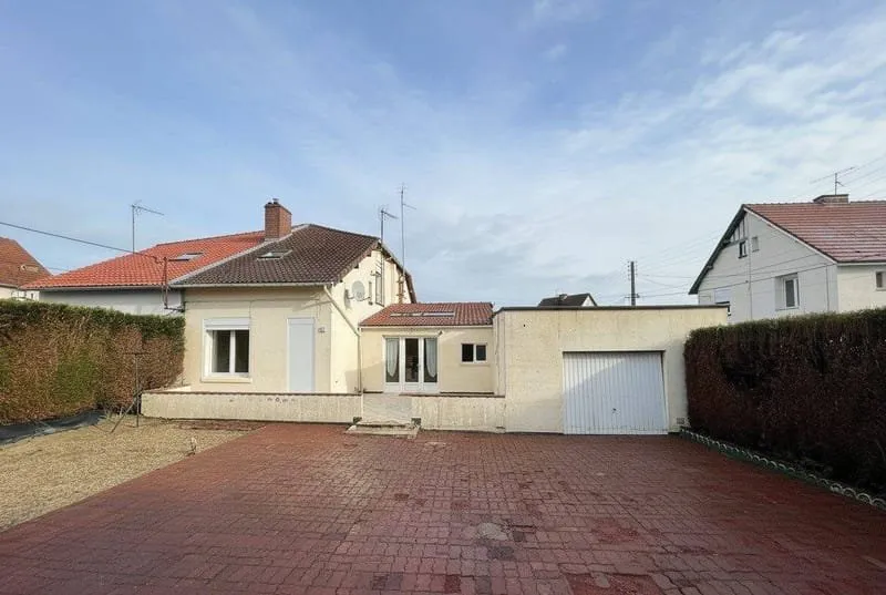Photo 1