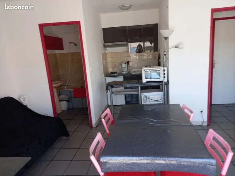 Photo 1