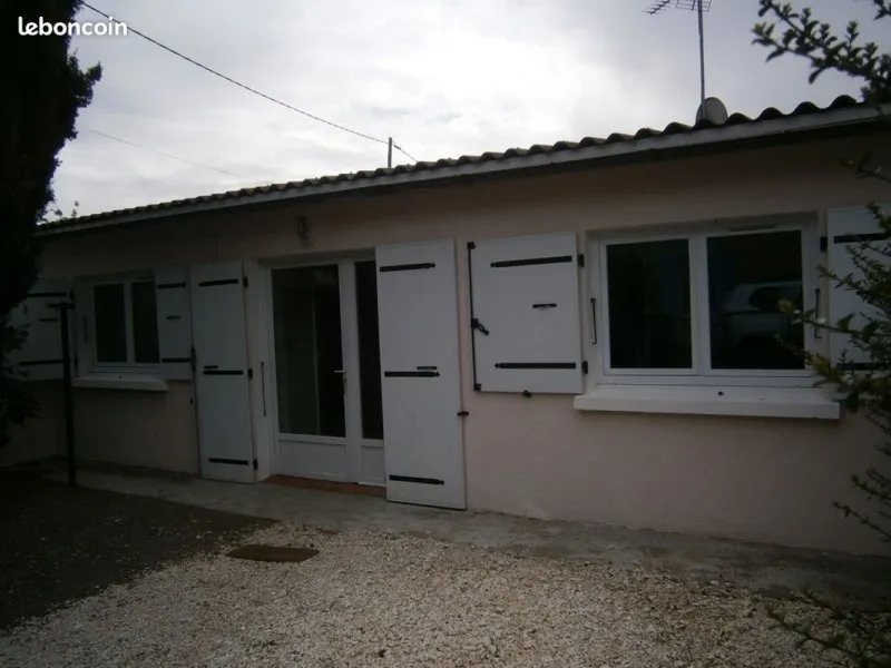 Photo 1
