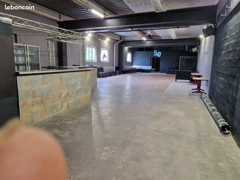 Photo 1