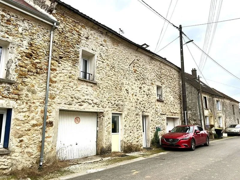 Photo 1