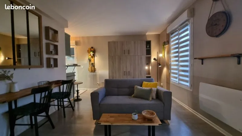 Photo 1