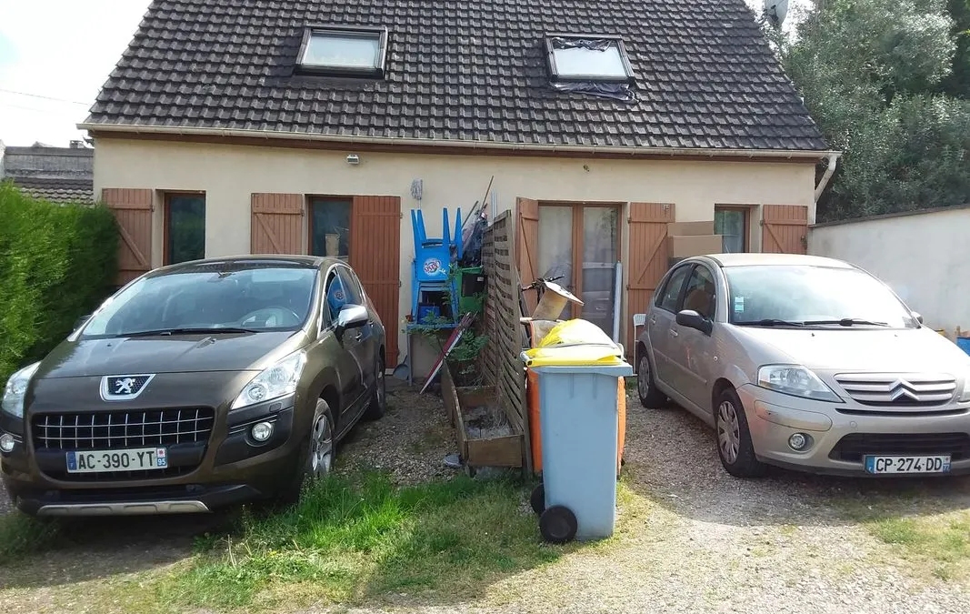 Photo 1