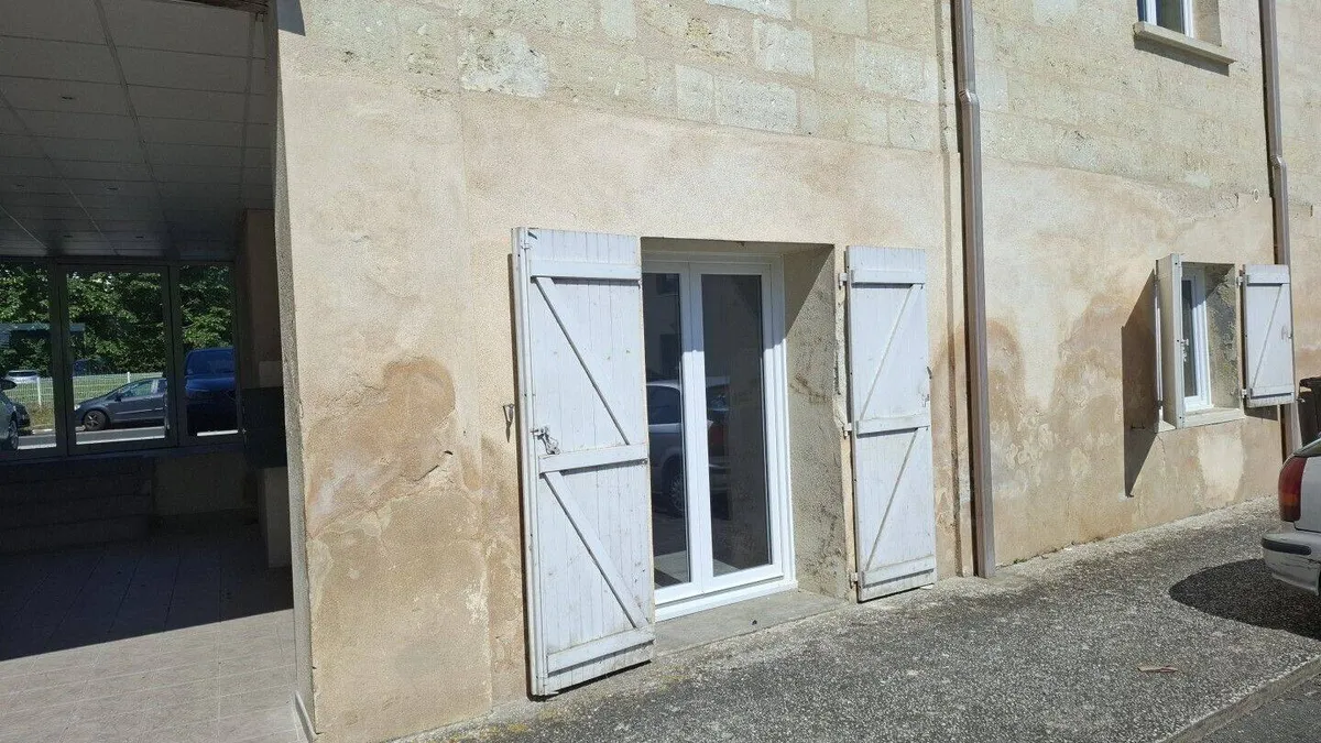 Photo 2