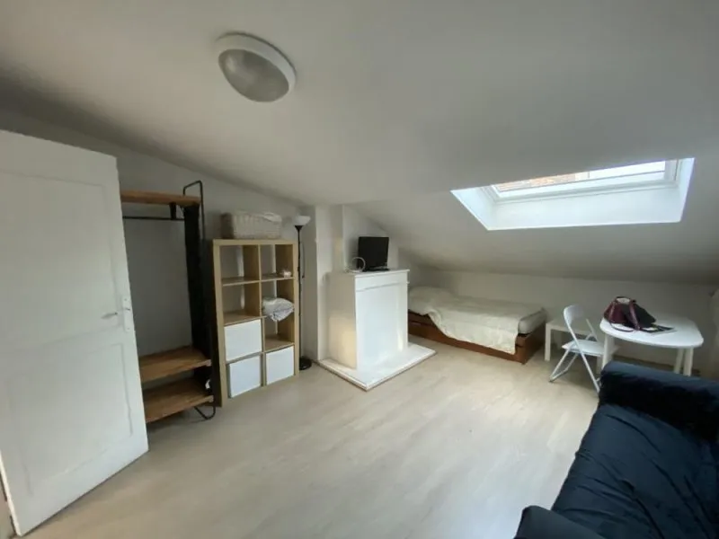 Photo 1