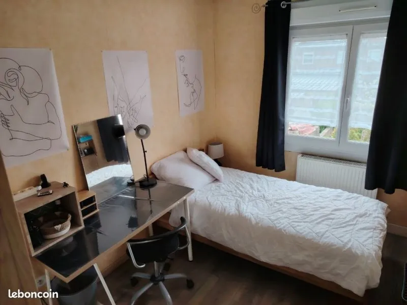 Photo 1