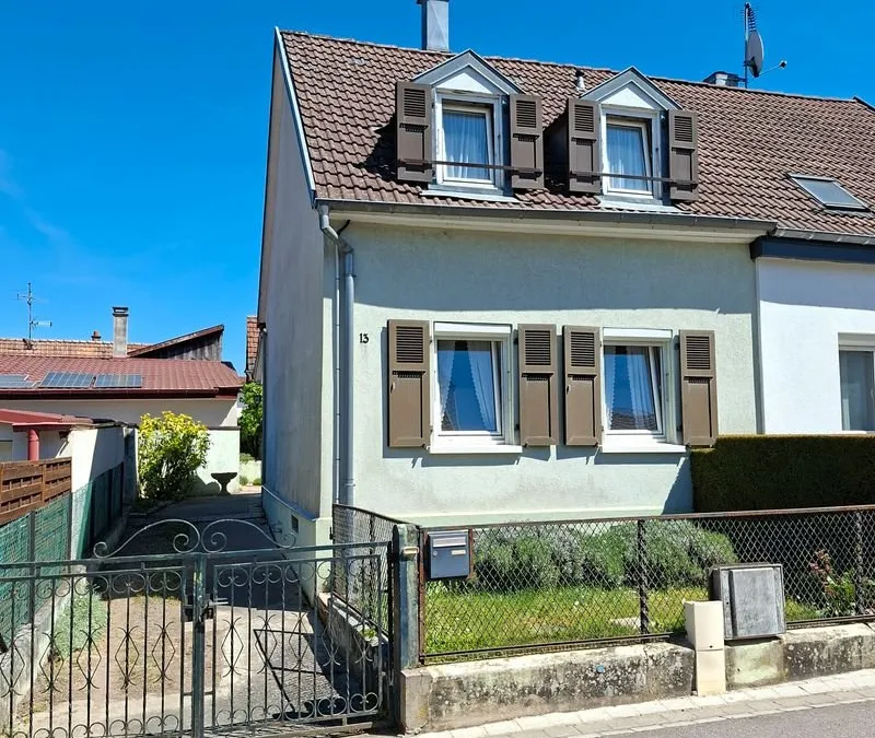 Photo 1