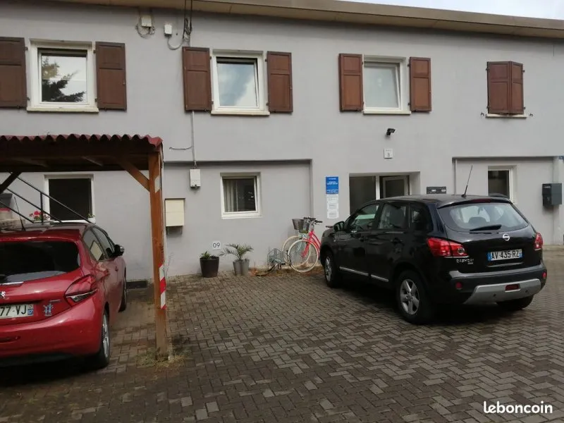 Photo 1