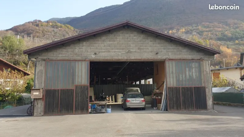 Photo 1