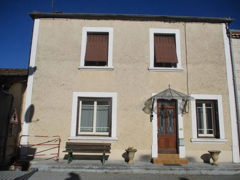 Photo 1