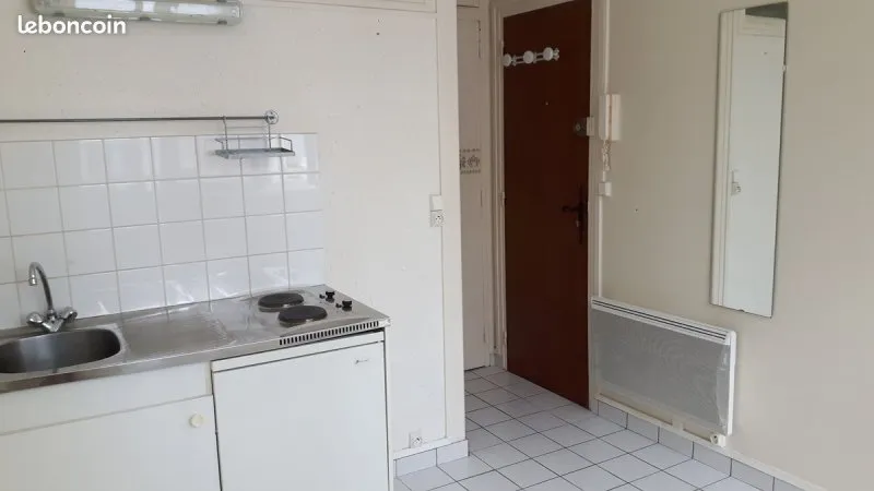 Photo 1