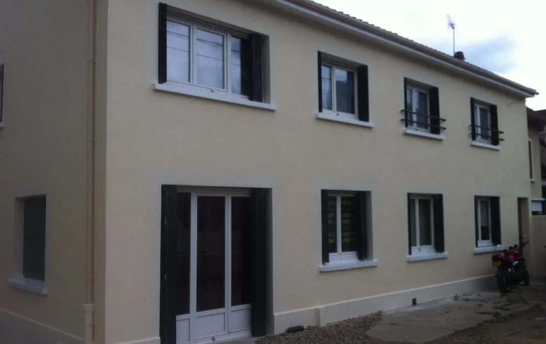 Photo 3