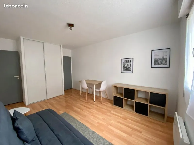 Photo 1
