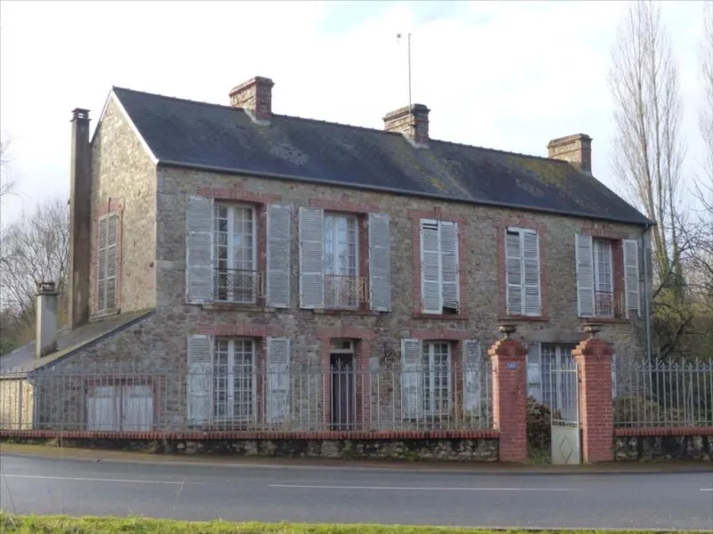 Photo 1