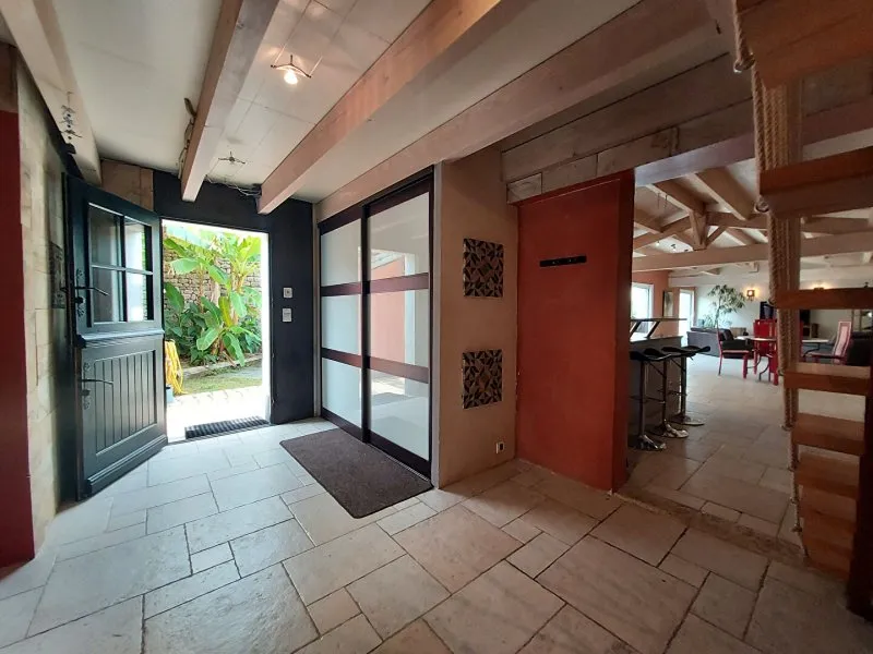 Photo 5