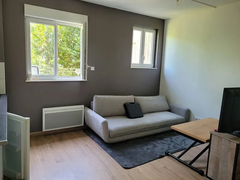 Photo 1