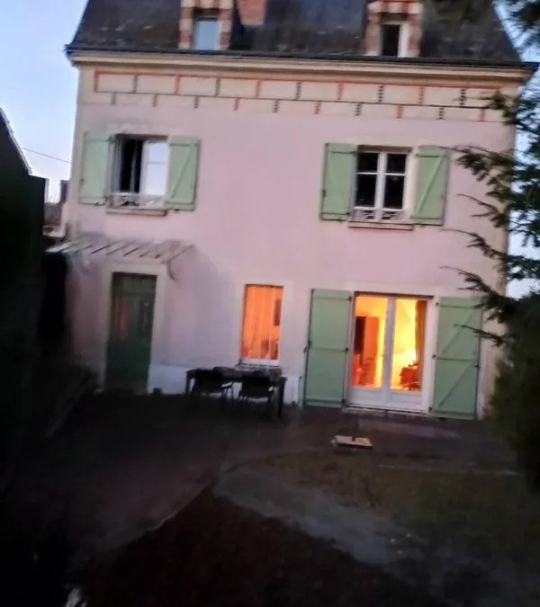 Photo 1