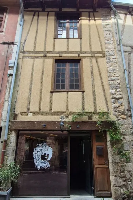 Photo 1