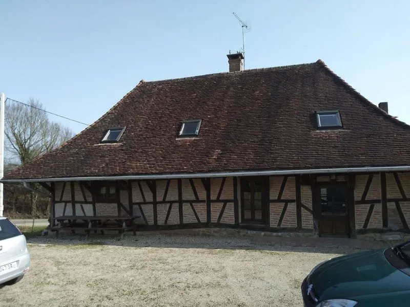 Photo 1