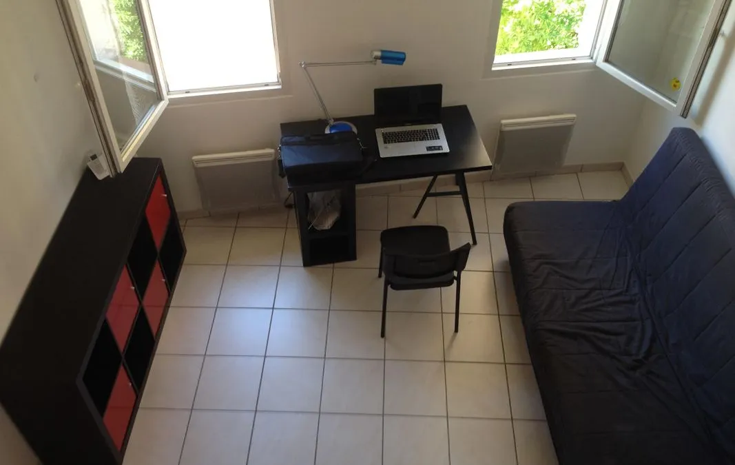Photo 1