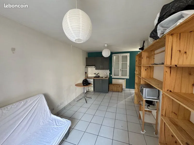 Photo 1