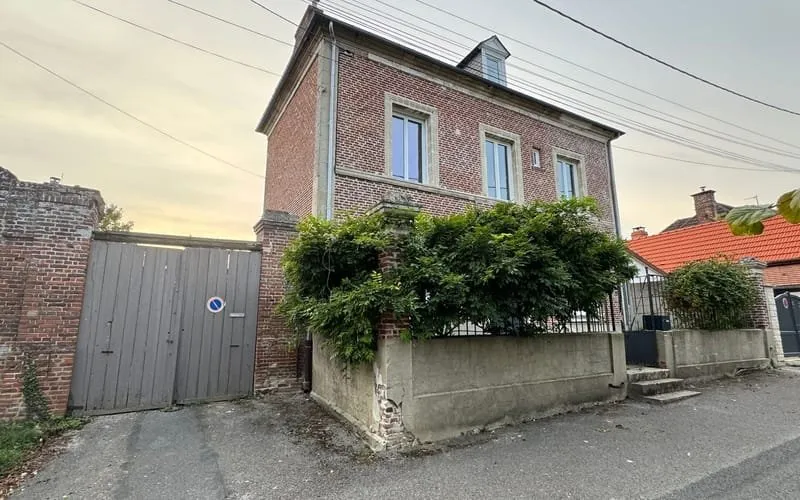 Photo 1