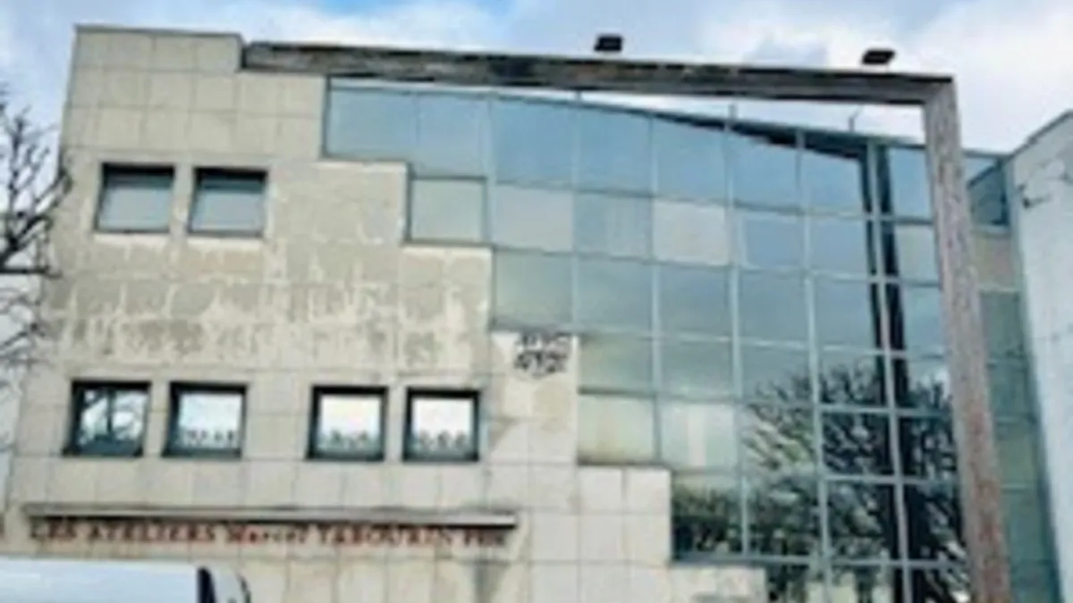 Photo 1