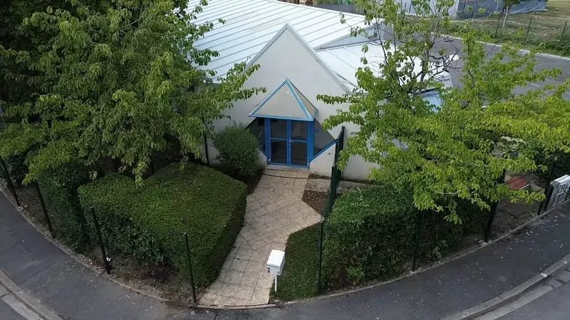 Photo 1
