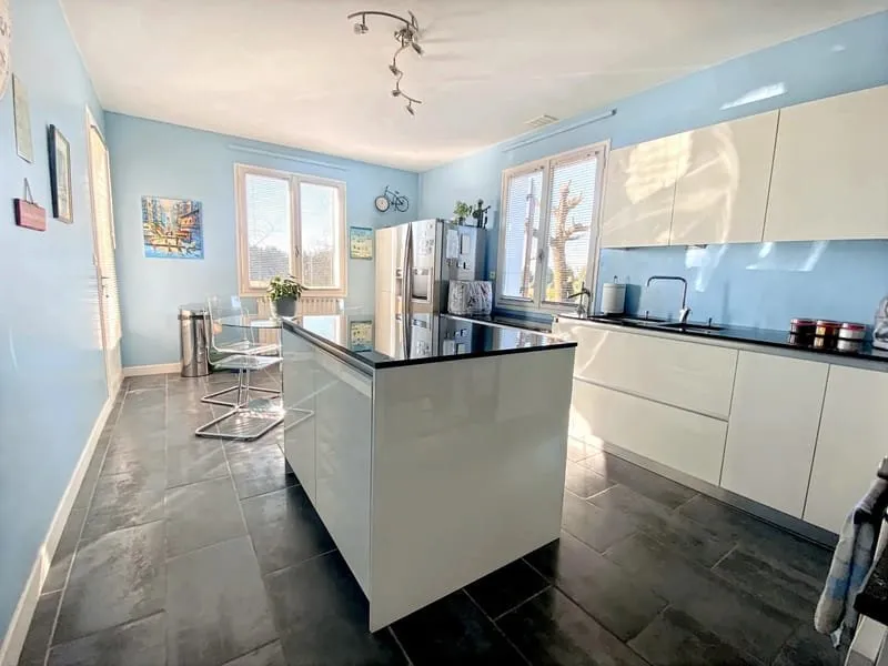 Photo 5