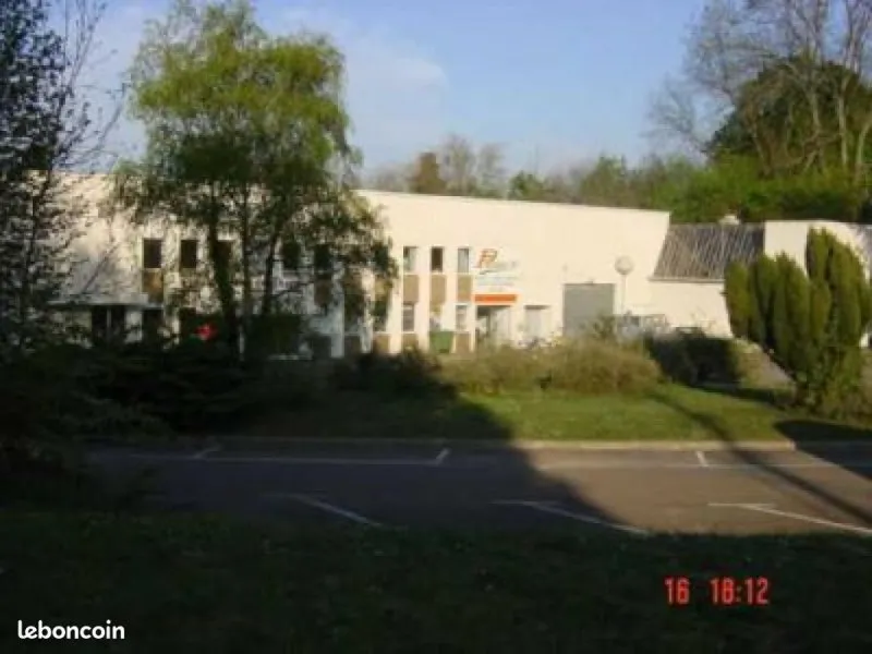 Photo 1