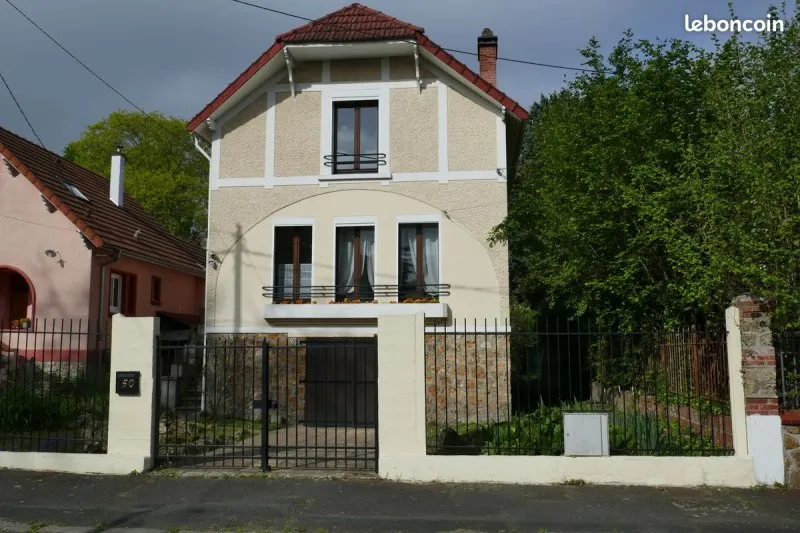 Photo 1