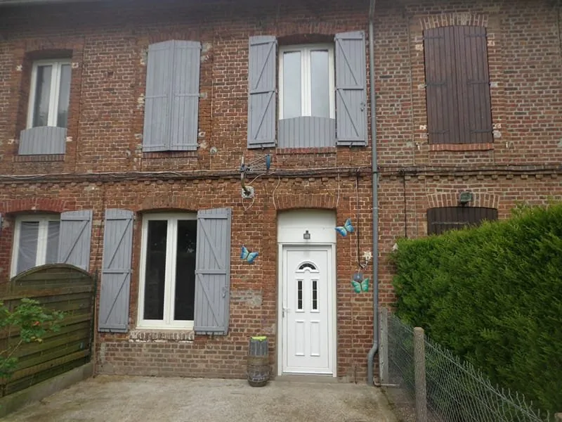Photo 1