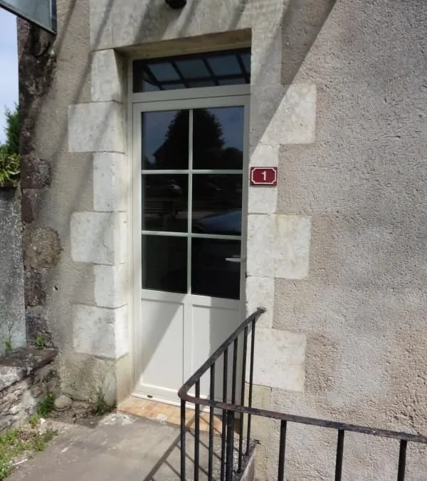 Photo 1