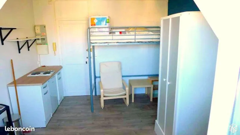 Photo 1