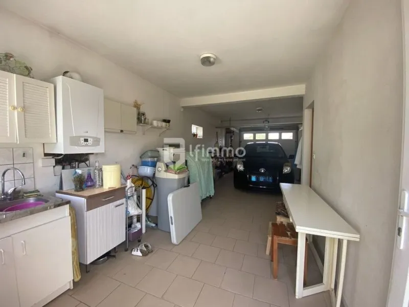 Photo 13