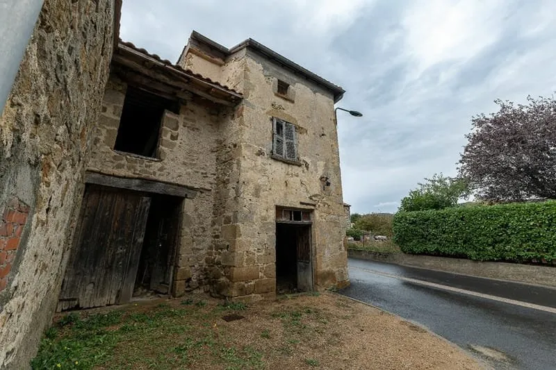 Photo 1