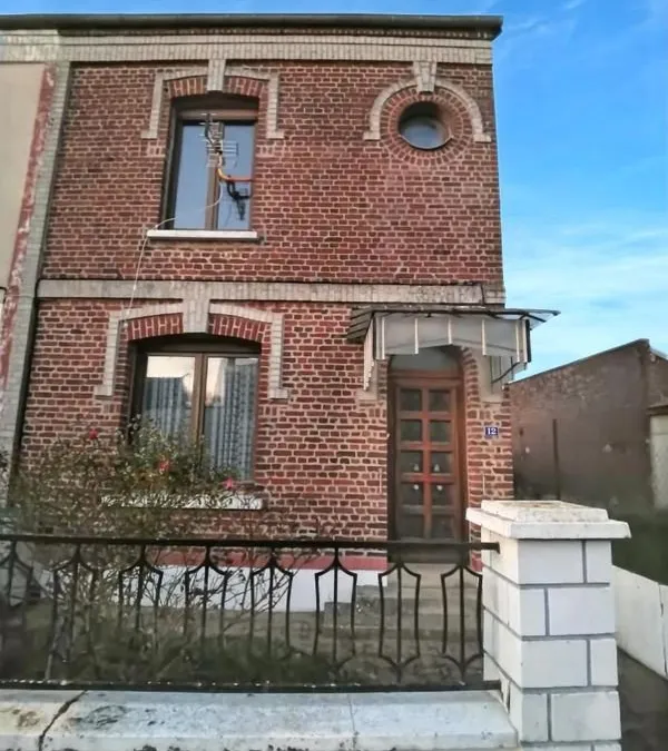 Photo 1